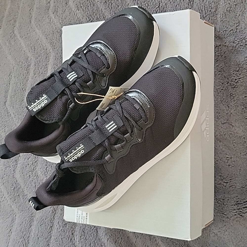 Addidas Running Shoe